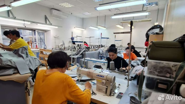 Рабочее швейное производство цех