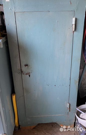 Продается сейф