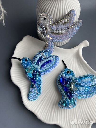 Брошь колибри ручная работа