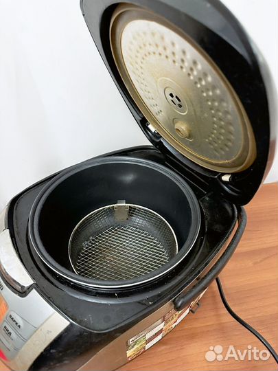 Мультиварка б/у