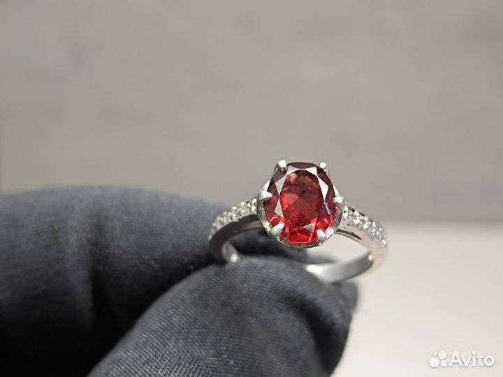 Серебряное кольцо 925 пробы