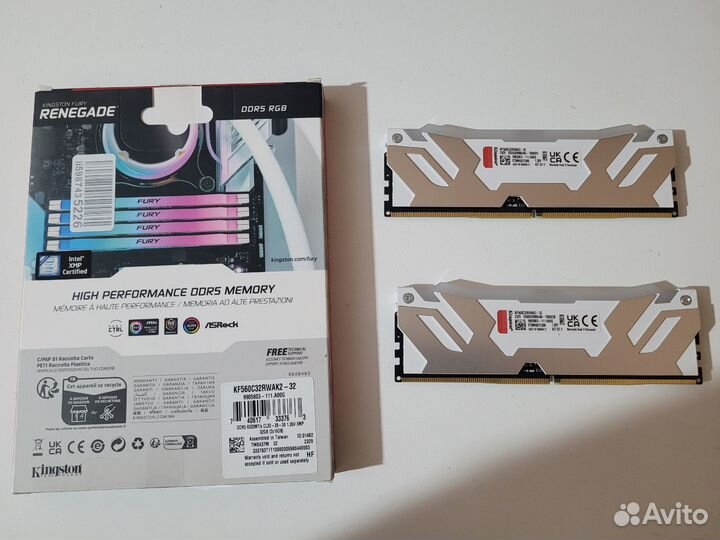 Kingston Fury Renegade White RGB 32 гб (2х16)