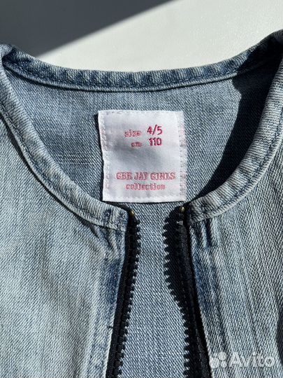 Джинсовая куртка для девочки