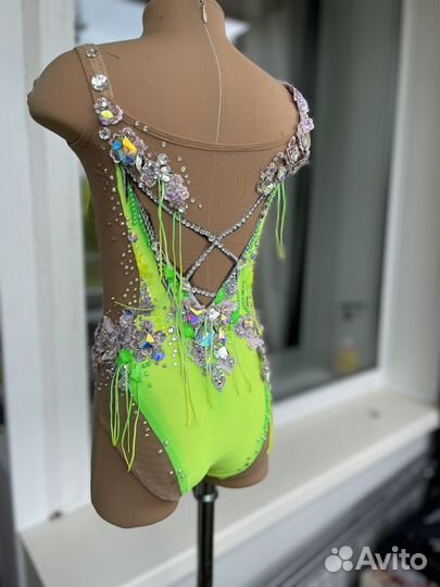 Купальник для гимнастики на рост 125-135 аренда