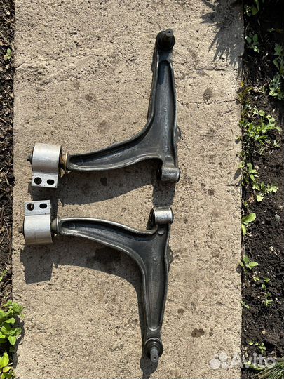 Рычаги передние Opel Vectra C