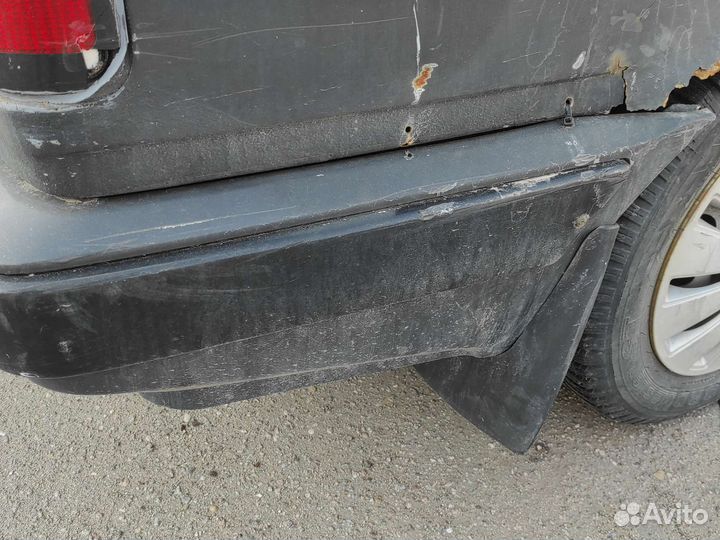 Бампер задний Volvo 440