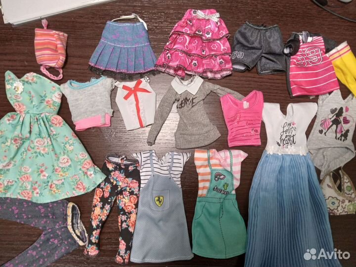 Одежда для кукол Барби