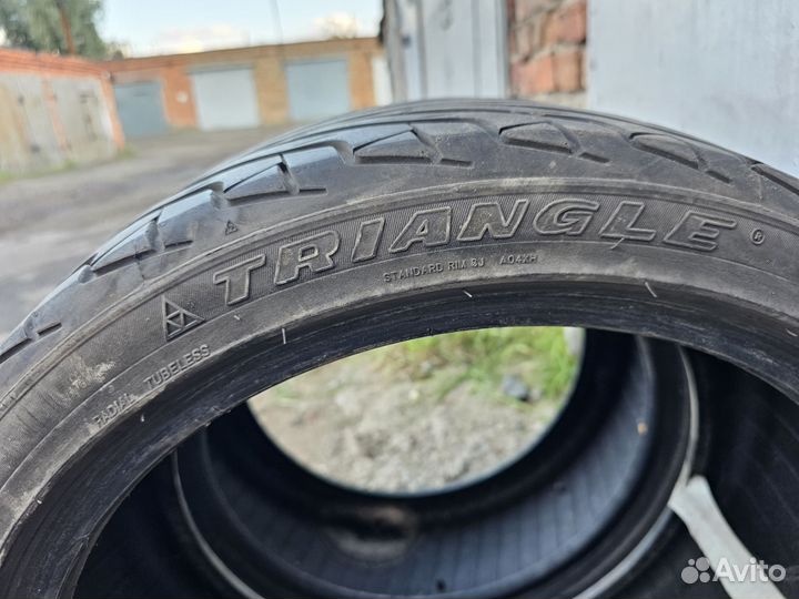 Triangle TR968 225/40 R18