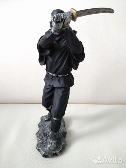 Статуэтка ниндзя