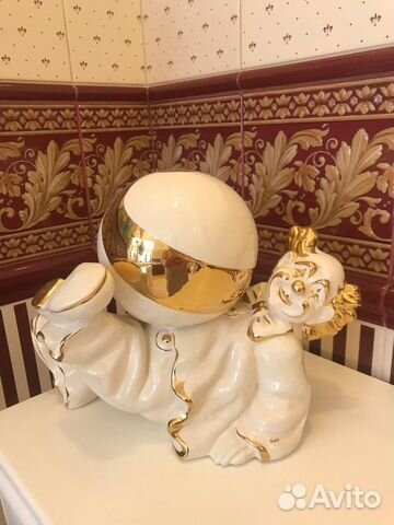 Статуэтка фарфор Италия