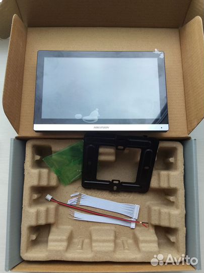 IP-видеодомофон Hikvision DS-KH6350-WTE1