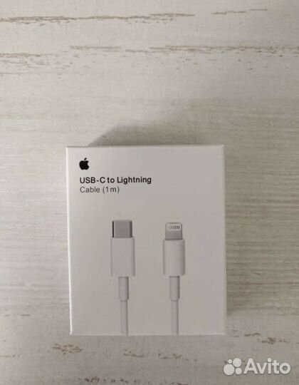 Зарядка на iPhone провод