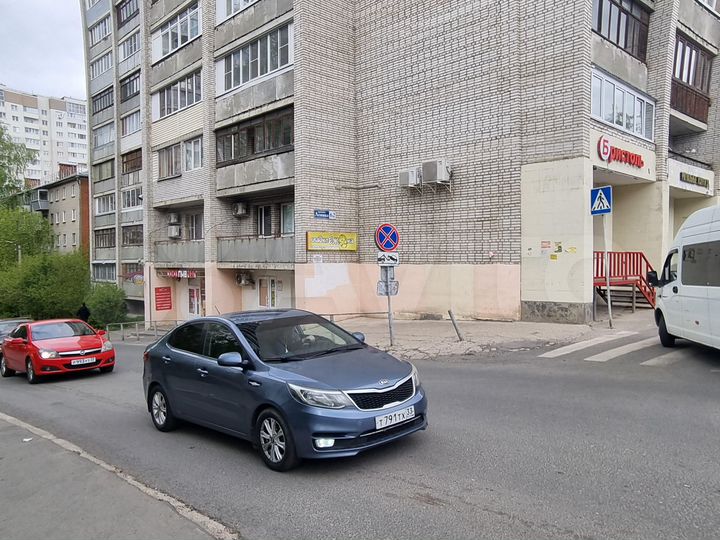 Торговое помещение на пл. Ленина