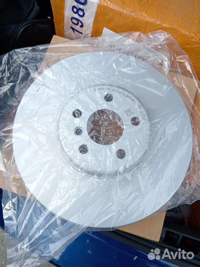 Тормозные диски BMW G30 G31 G38 Спорт тормоза