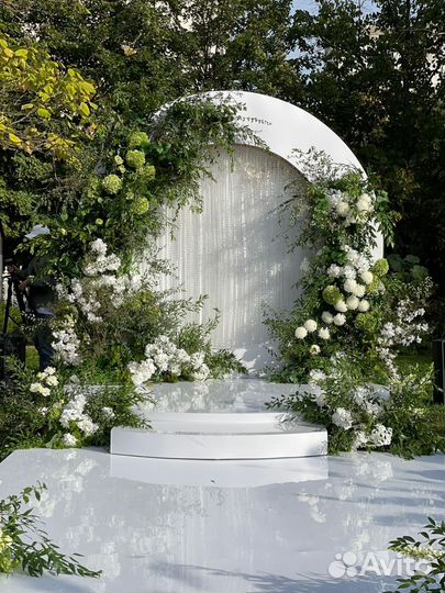 Декор свадьбы за городом