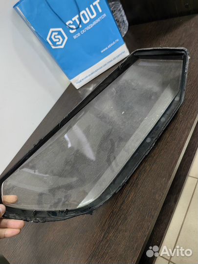 Стекло фары б/у Туарег nf