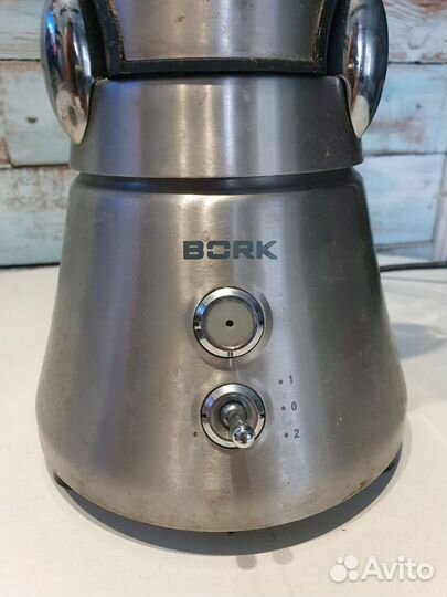 Блендер Bork 9955