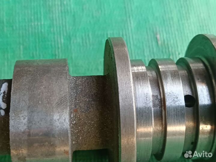 Распредвал впускной гбц двс 1ZR Тойота Королла 150