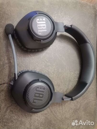 Проводные наушники jbl