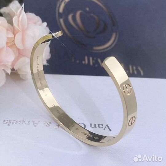 Золотой браслет Cartier Love