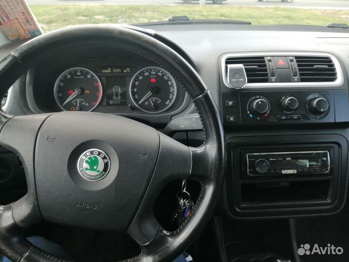 Skoda Fabia 1.6 AT, 2008, 209 000 км