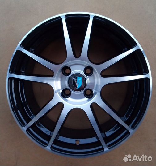 Диски литые R16 V1611 CH сверловка 4*100 новые