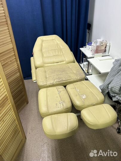 Кушетка косметологическая