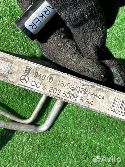 Радиатор кондиционера Mercedes C W203 2001