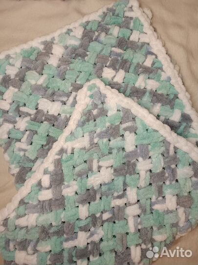 Плед детский вязаный ручная работа из Ализе пуфи