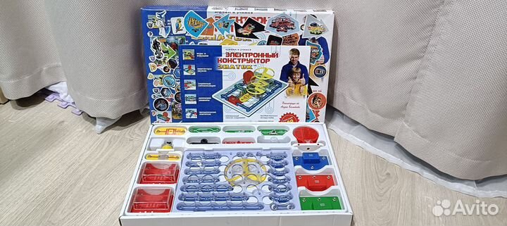 Электронный конструктор знаток 180 схем