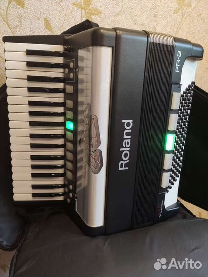 Аккордеон Roland fr-2