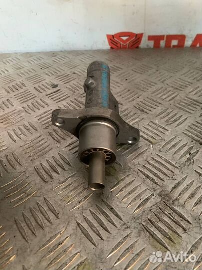 Цилиндр главный тормозной Ford Focus 2