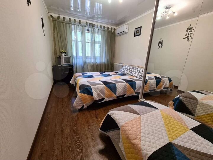 2-к. квартира, 52 м², 2/9 эт.