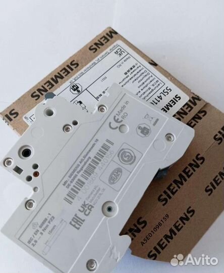 Автомат Siemens 5SL4110-7