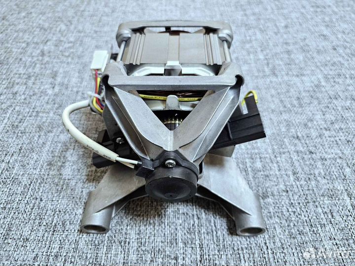 Двигатель Dexp 11002011004057 Б/У