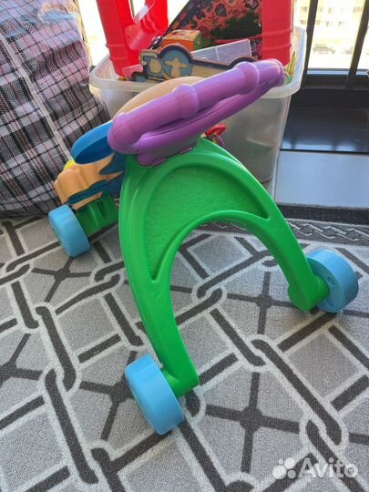 Ходунки каталка fisher price собака