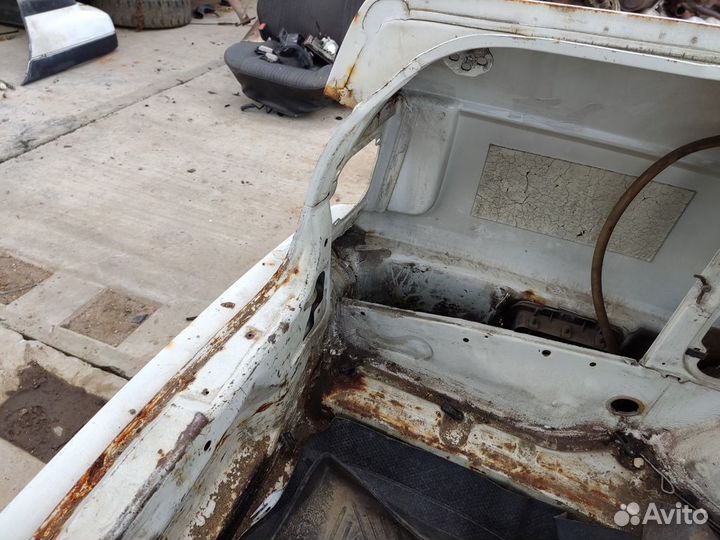 Панель задняя Volkswagen Passat b3 b3