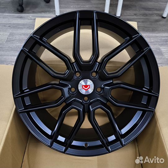 Диски R19 Vossen на Geely Tugella / Monjaro