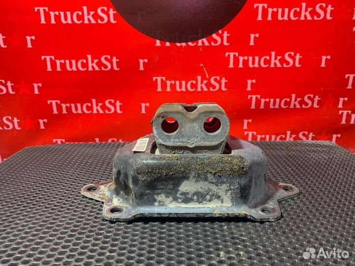 Подушка двигателя задняя Renault T, Volvo FH
