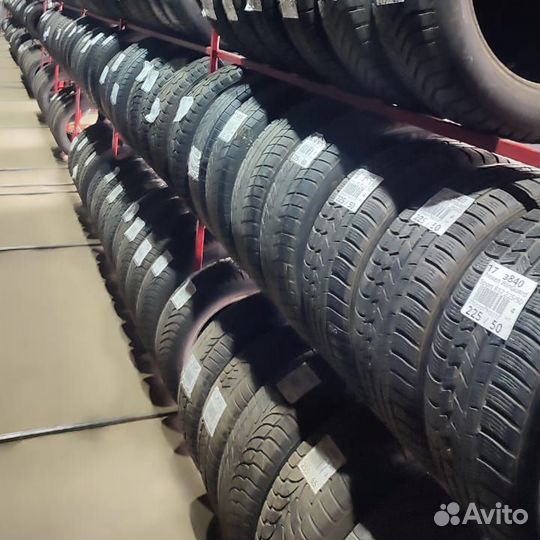 Kumho Solus TA31 245/45 R18 100V