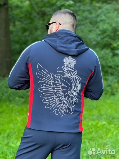 Спортивный костюм с гербом России