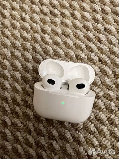 Беспроводные наушники apple airpods 3