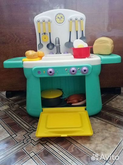Детская игровая кухня для девочки