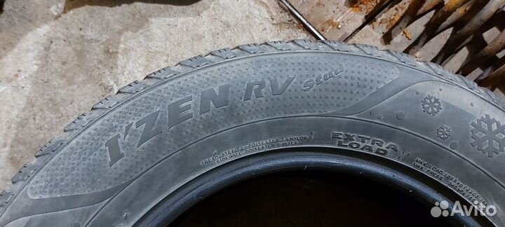 Kumho I'Zen RV Stud KC16 235/65 R17 108Q