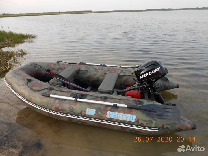 Лодка с мотором Меркури