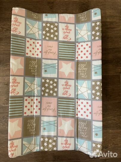 Пеленальная доска на кроватку