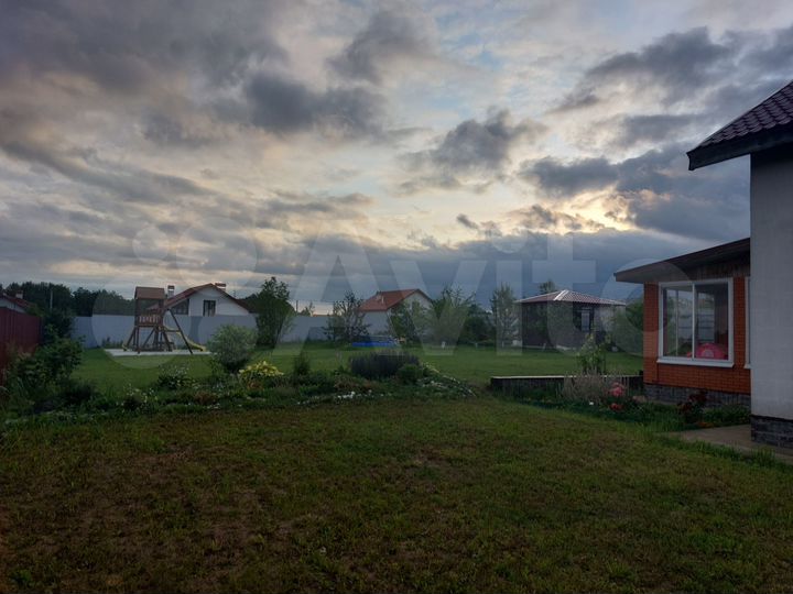 Дом 160 м² на участке 15,6 сот.