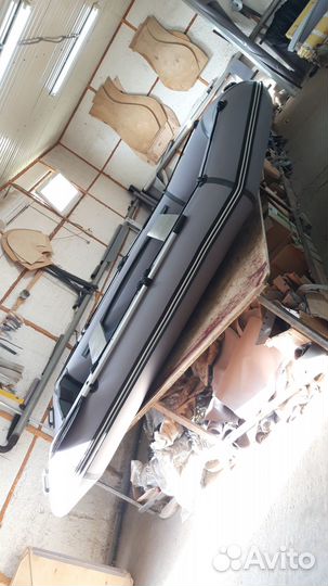 Новые Лодка килевая 300 Новые