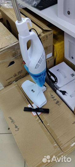 Вертикальный пылесос проводной новый