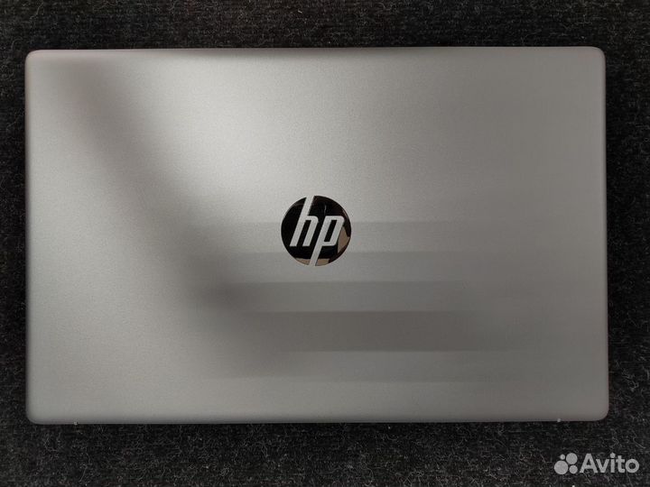 Ноутбук HP Laptop 17 (i5-1135G7, MX 350 2GB)